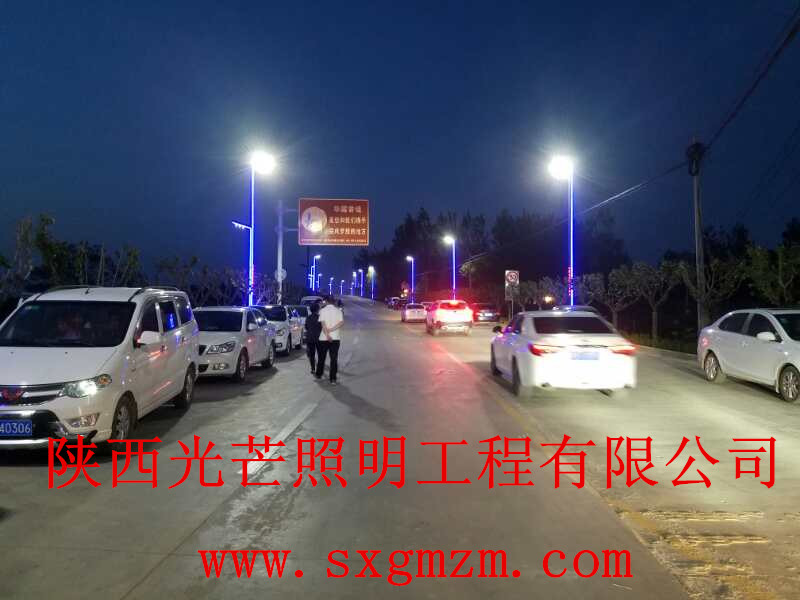 光芒照明規模大，生產力強